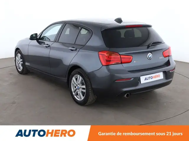 BMW 1 Series view 4