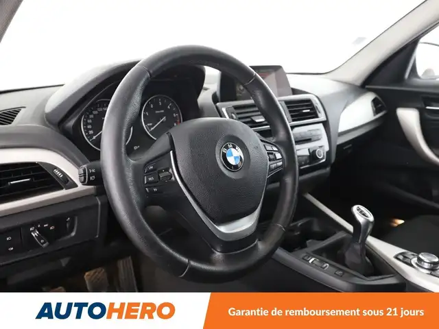 BMW 1 Series view 11