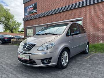Platinum *ALCANTARA*T.LEDER*TEMPO*PDC*SHZ*