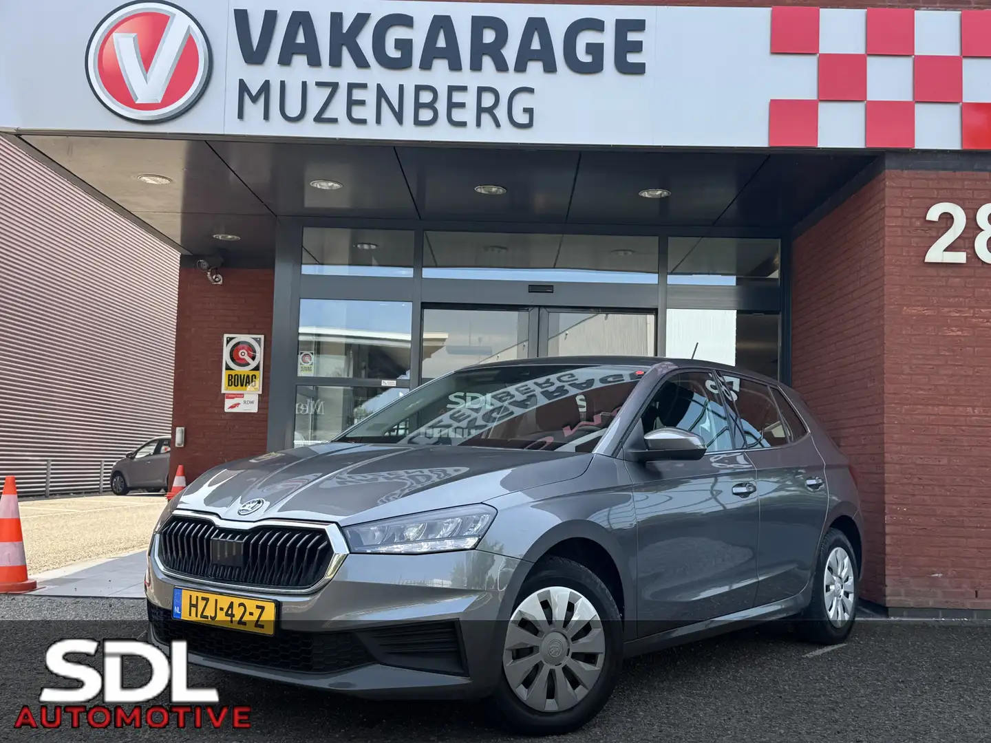 Skoda Fabia 1.0 Ambition // LED // CLIMA // CRUISE CONTROL // Grigio - 1