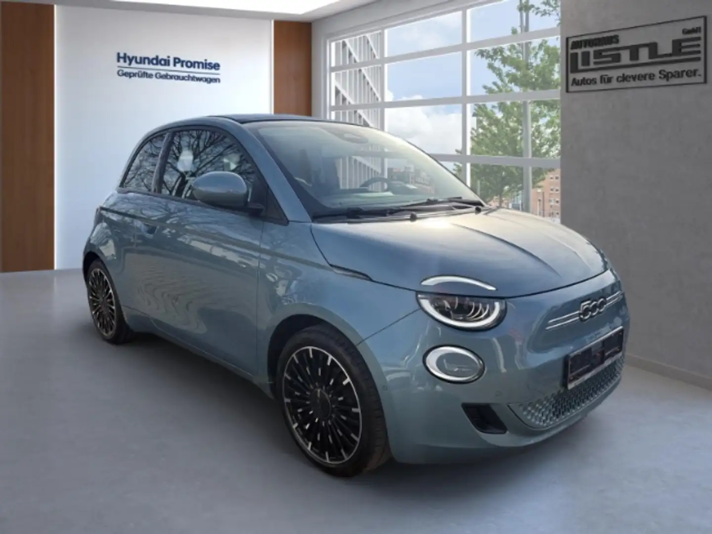 Fiat 500 e Icon +NAVI+RFK+PDC+KLIMA+DAB+ACC+UVM+ Blau - 2