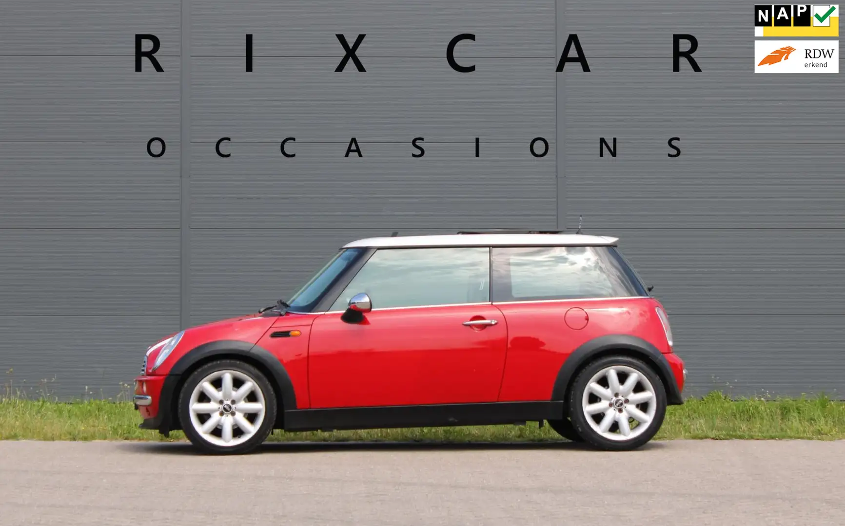 MINI Cooper Mini 1.6 Chili Airco Panodak Automaat Rojo - 1