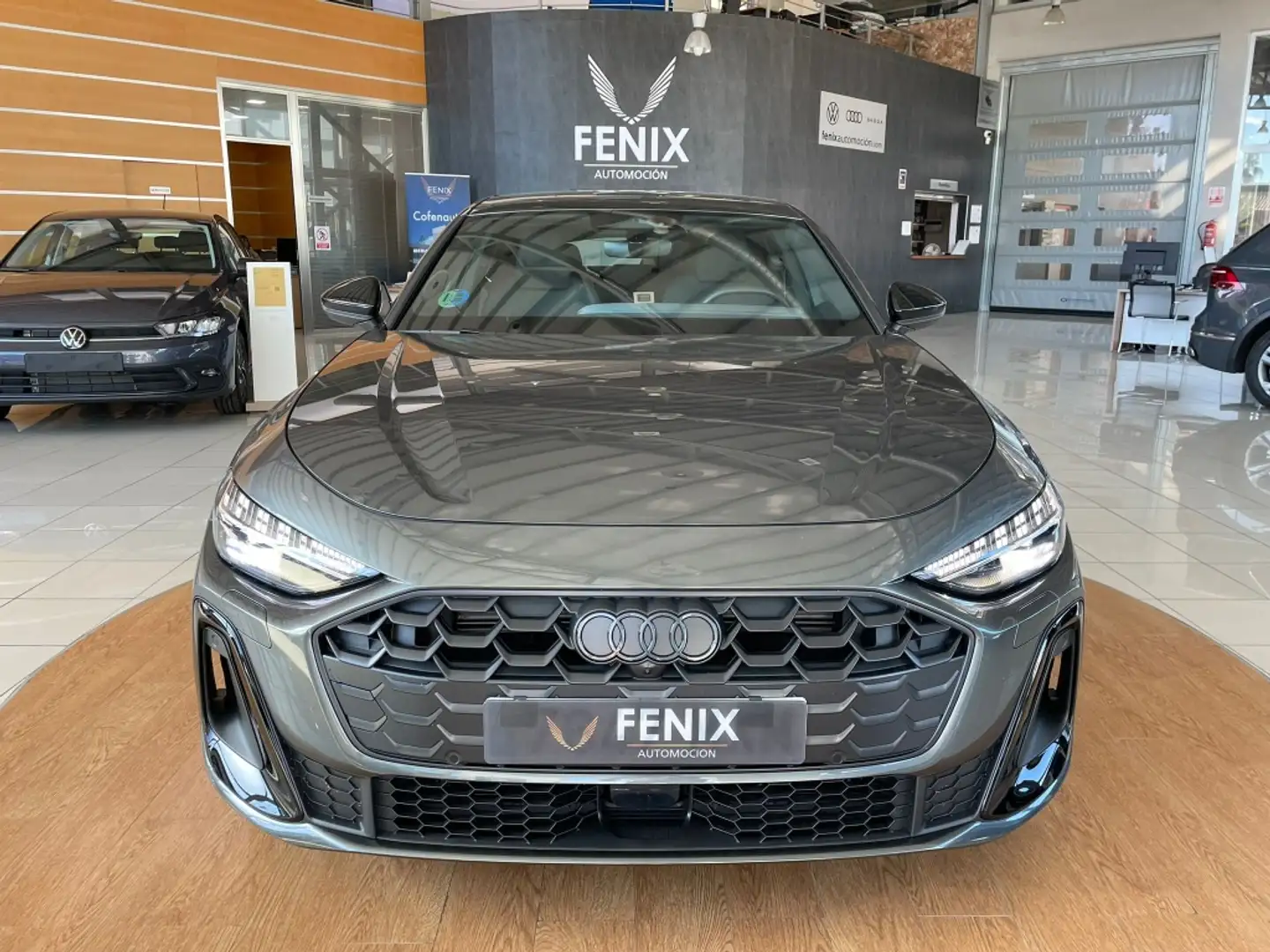 Audi A5 2.0TDI Black line 204 S tronic Gris - 2