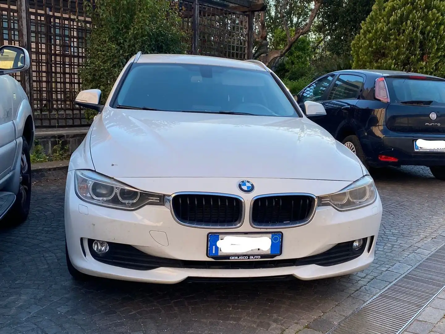 BMW 318 Serie 3 F31 2012 Touring 318d Touring Wit - 1