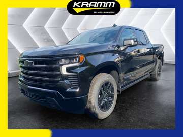 1500 4WD High Country Midnight Edition HUD BT