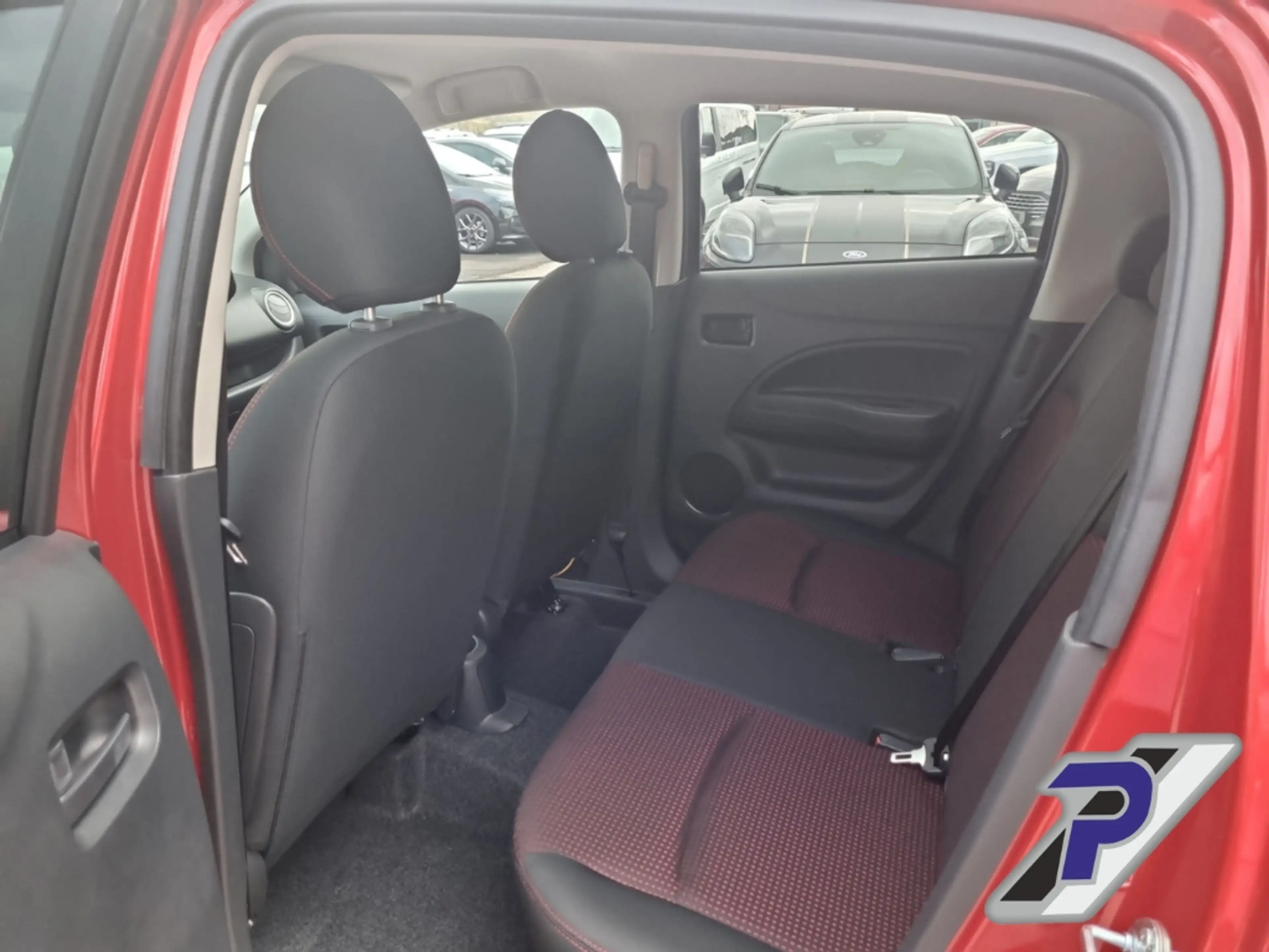 Mitsubishi Space Star 1.2 Select+ Black Apple CarPlay Android Auto DAB S — photo 14