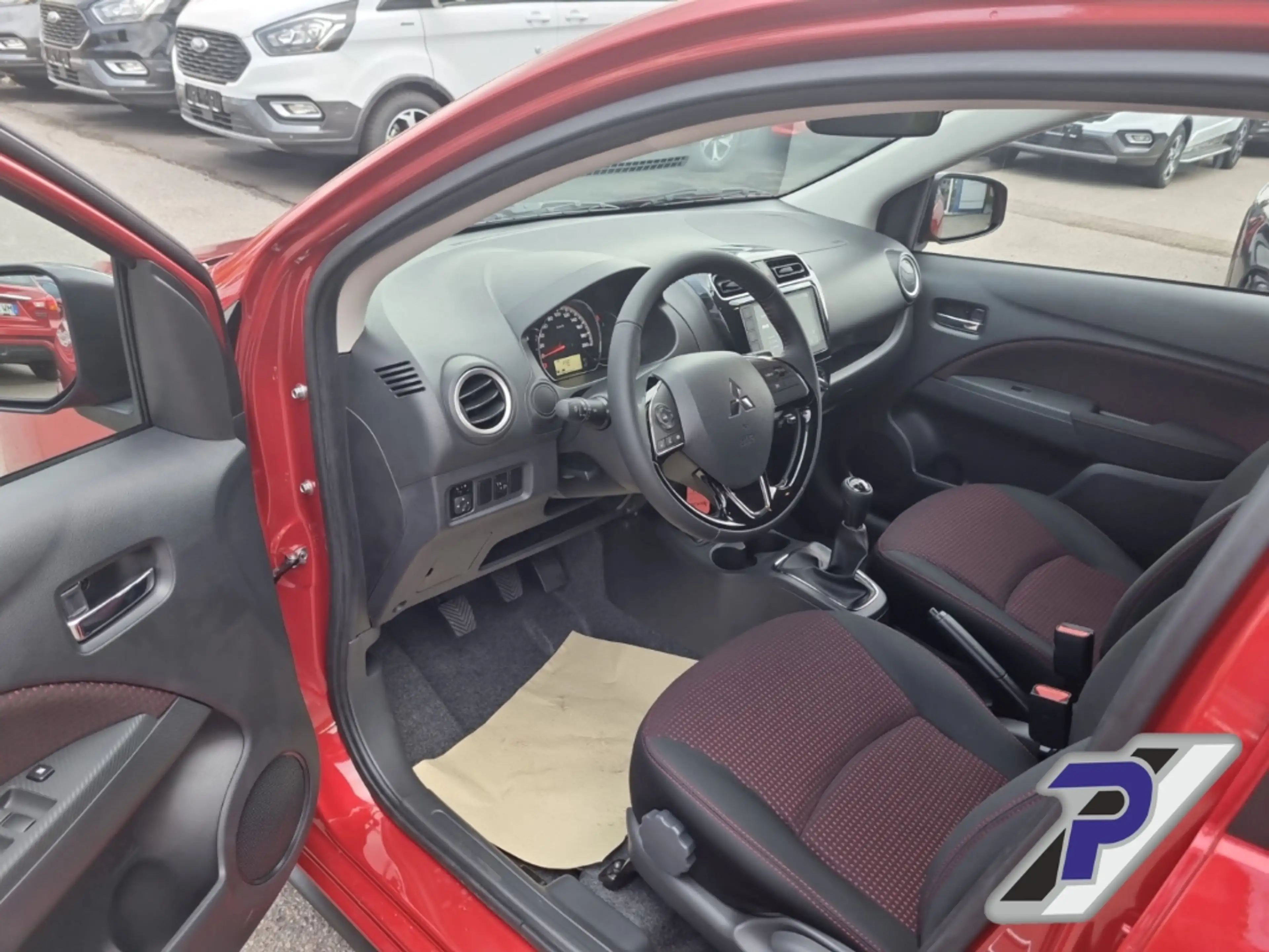 Mitsubishi Space Star 1.2 Select+ Black Apple CarPlay Android Auto DAB S — photo 10
