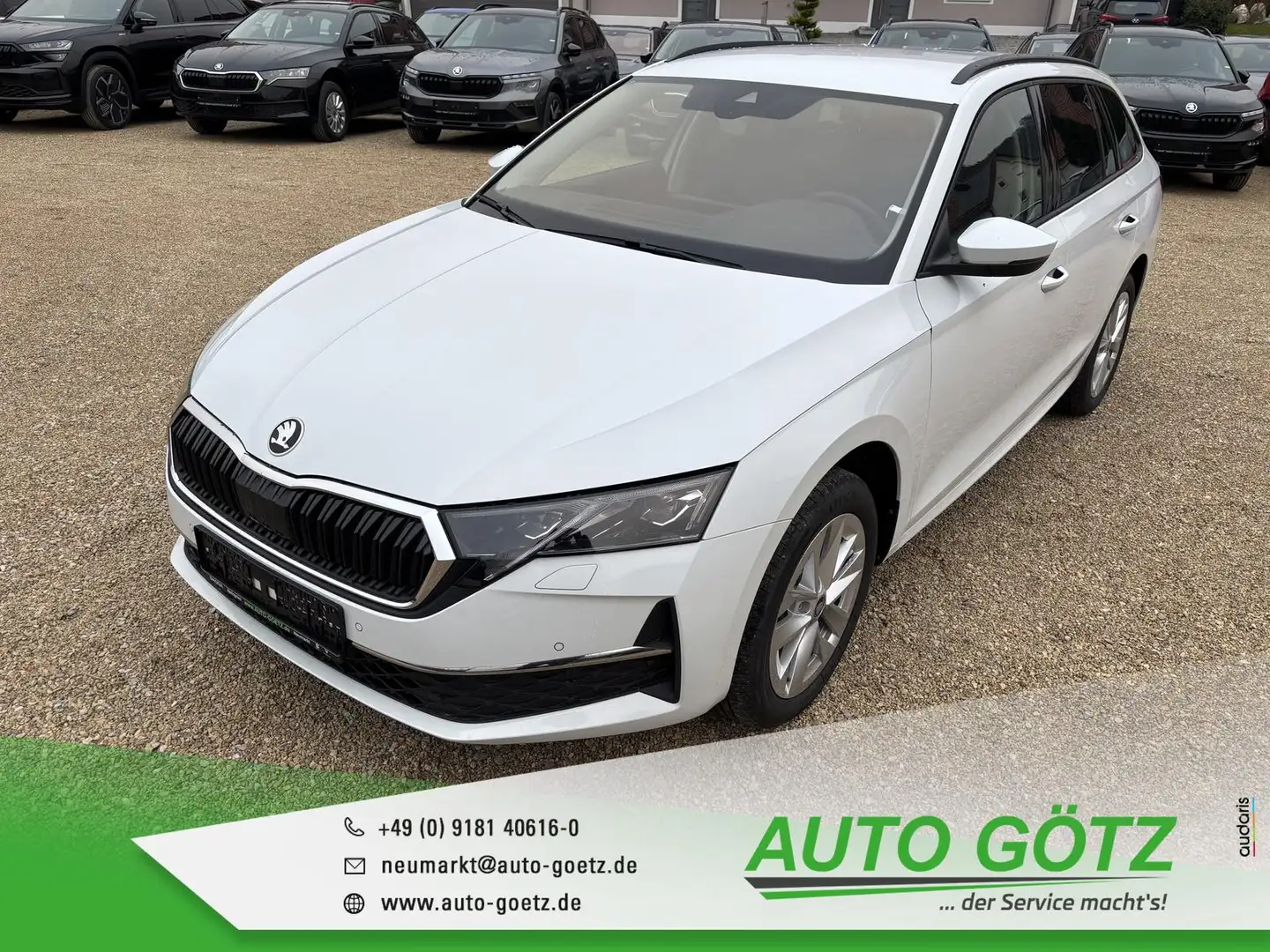 Skoda Octavia Combi Selection DSG AHK-Vorb.*Navi*Matrix*ACC*Kame Weiß - 1