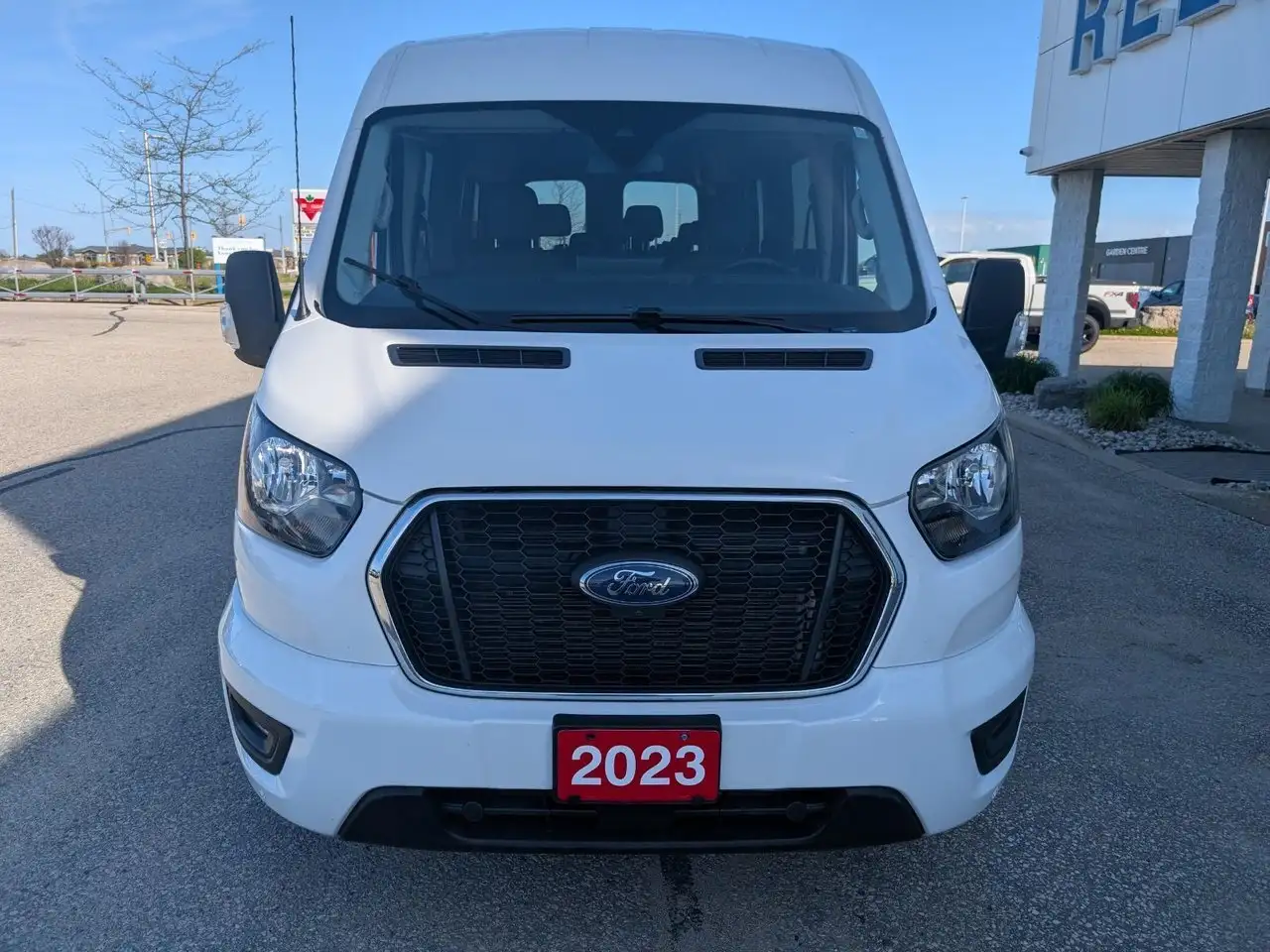 Ford Transit Passenger Wagon снимка Ford Transit Passenger Wagon