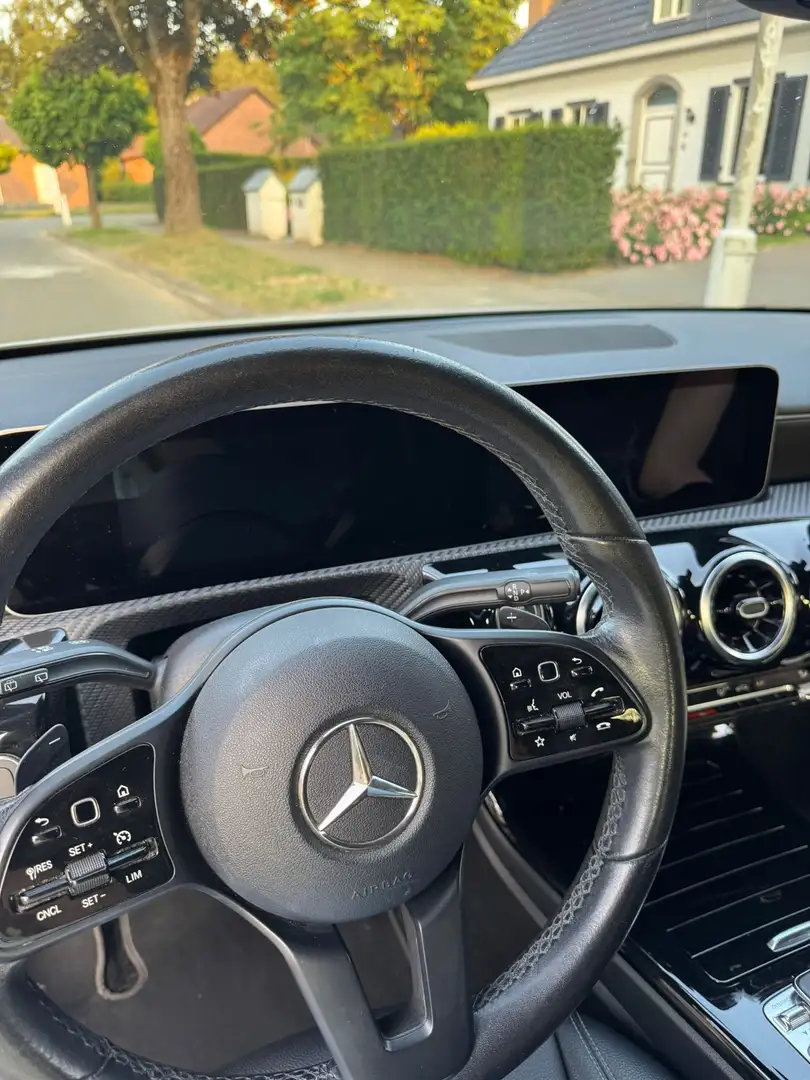 Mercedes-Benz A 180 d 7G-DCT Progressive - 2
