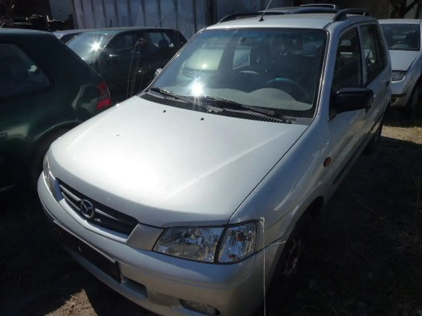 Mazda Demio 1.5 Exclusive Grau - 1