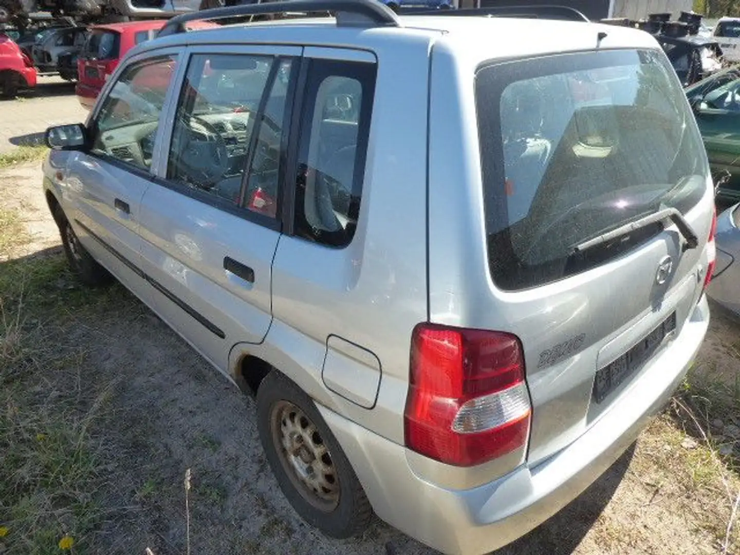 Mazda Demio 1.5 Exclusive Grau - 2