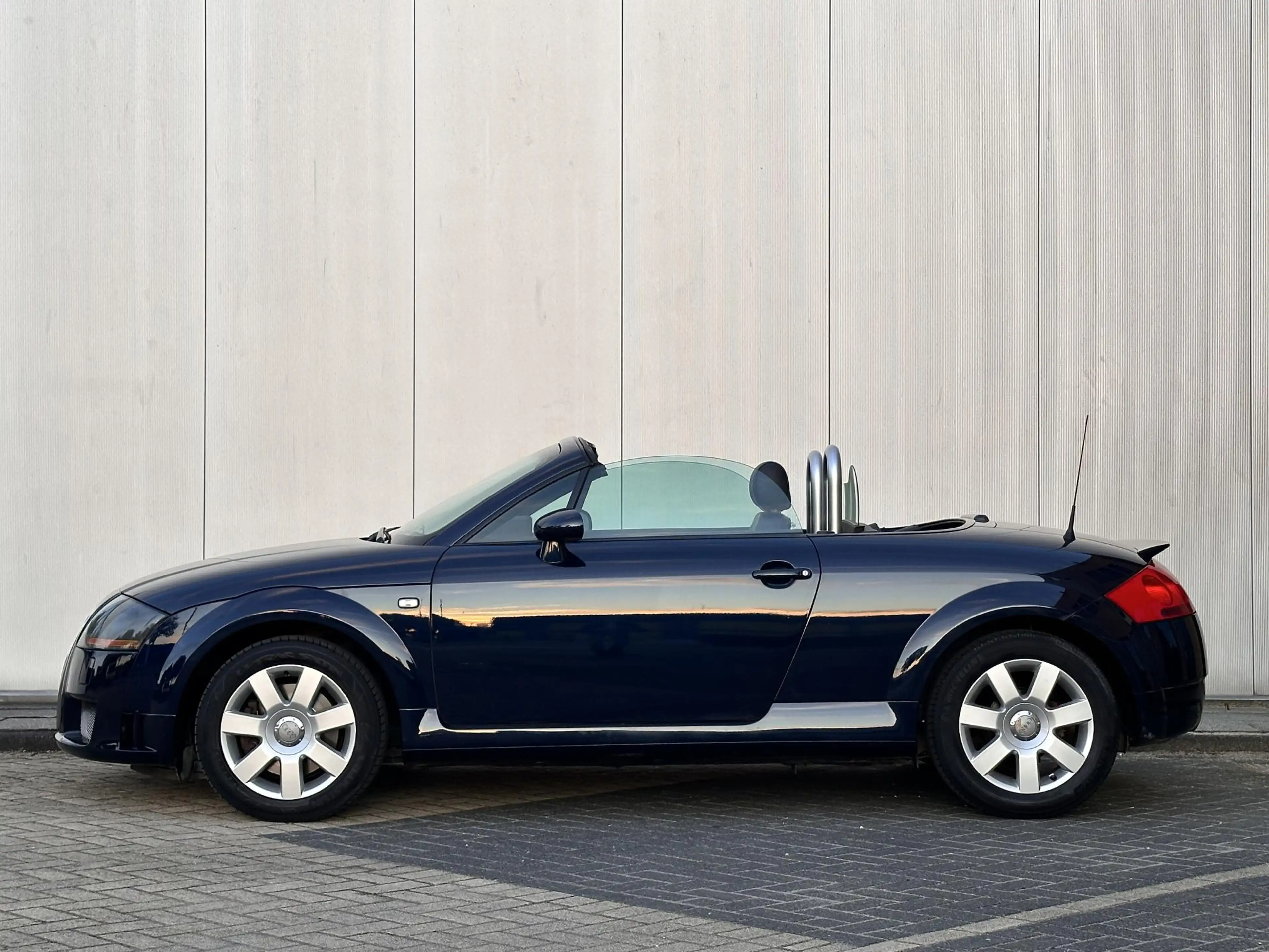 Audi TT Roadster 1.8 5V Turbo l NL Auto l NAP l Cabrio l L — photo 2