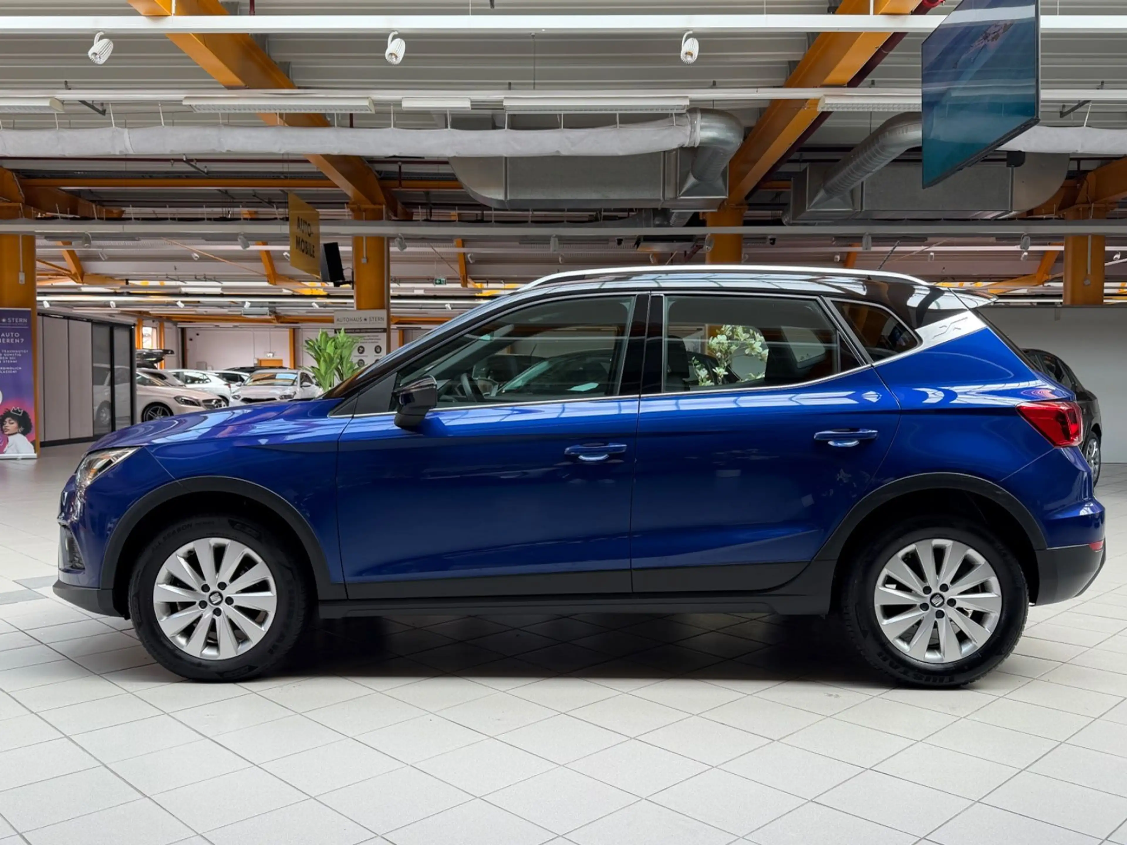 SEAT Arona Xcellence|Automatik|LED|SHZ|PDC|Apple CarP — photo 3