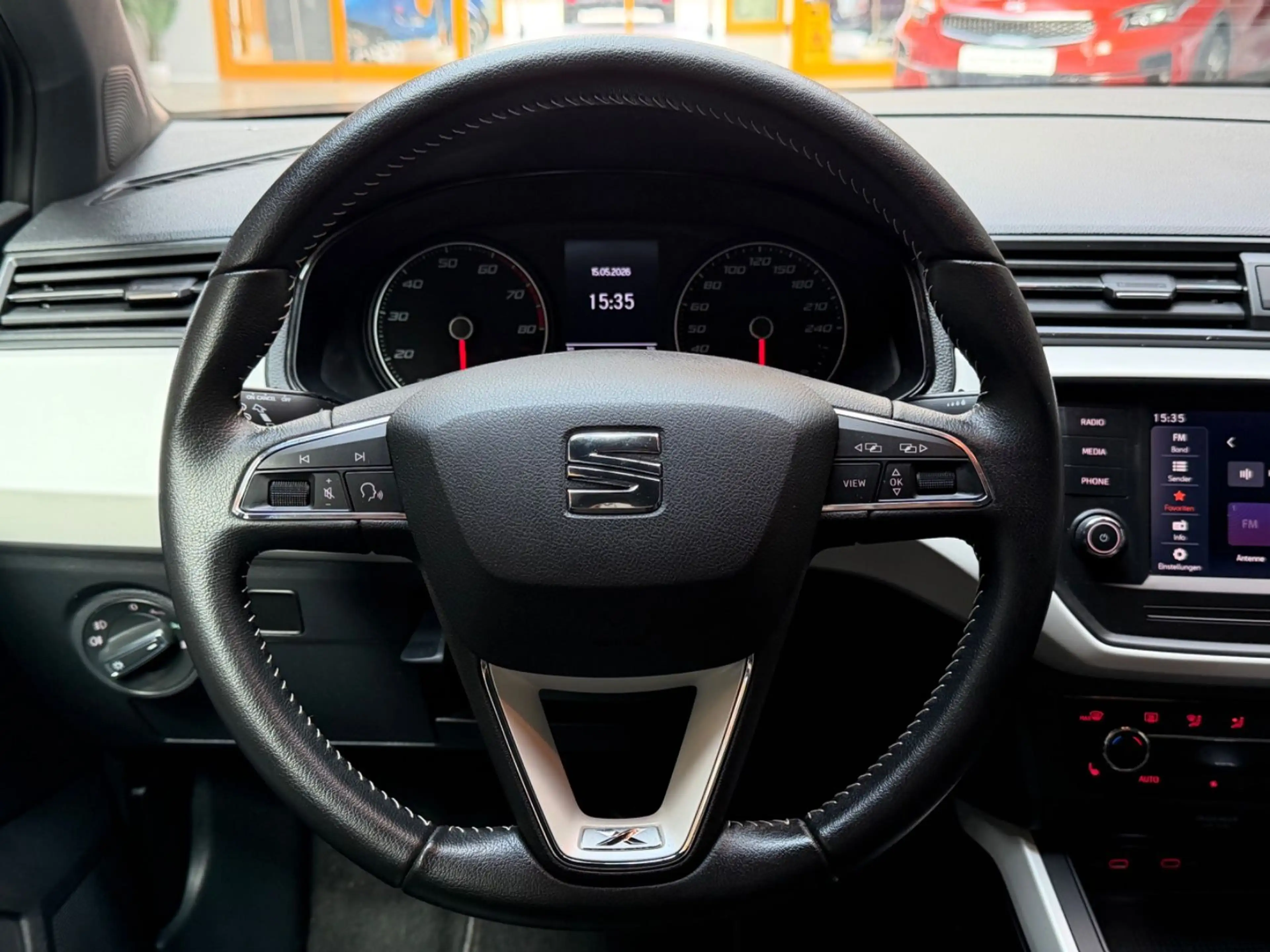 SEAT Arona Xcellence|Automatik|LED|SHZ|PDC|Apple CarP — photo 12