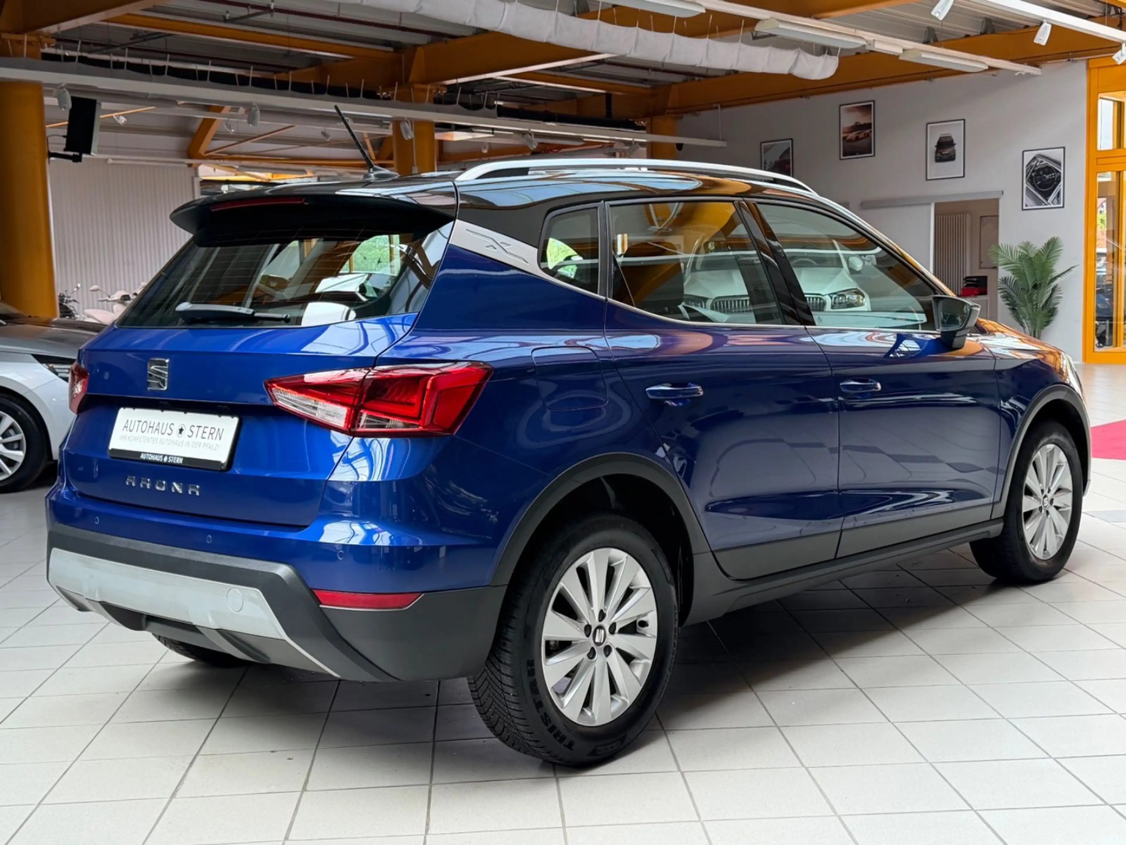 SEAT Arona Xcellence|Automatik|LED|SHZ|PDC|Apple CarP — photo 6
