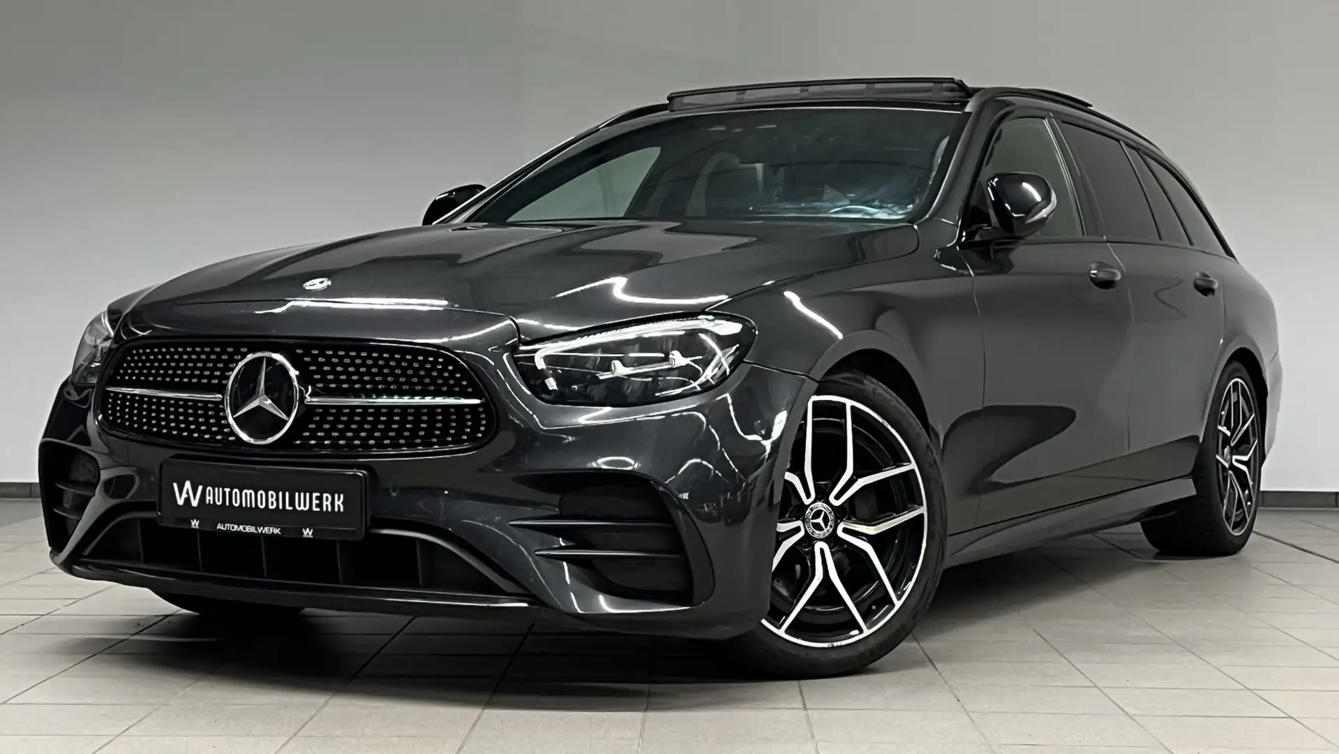 Mercedes-Benz E 220 d T |AMG |PANO |AHK |BEAM |NIGHT |WIDE |19 Noir - 1