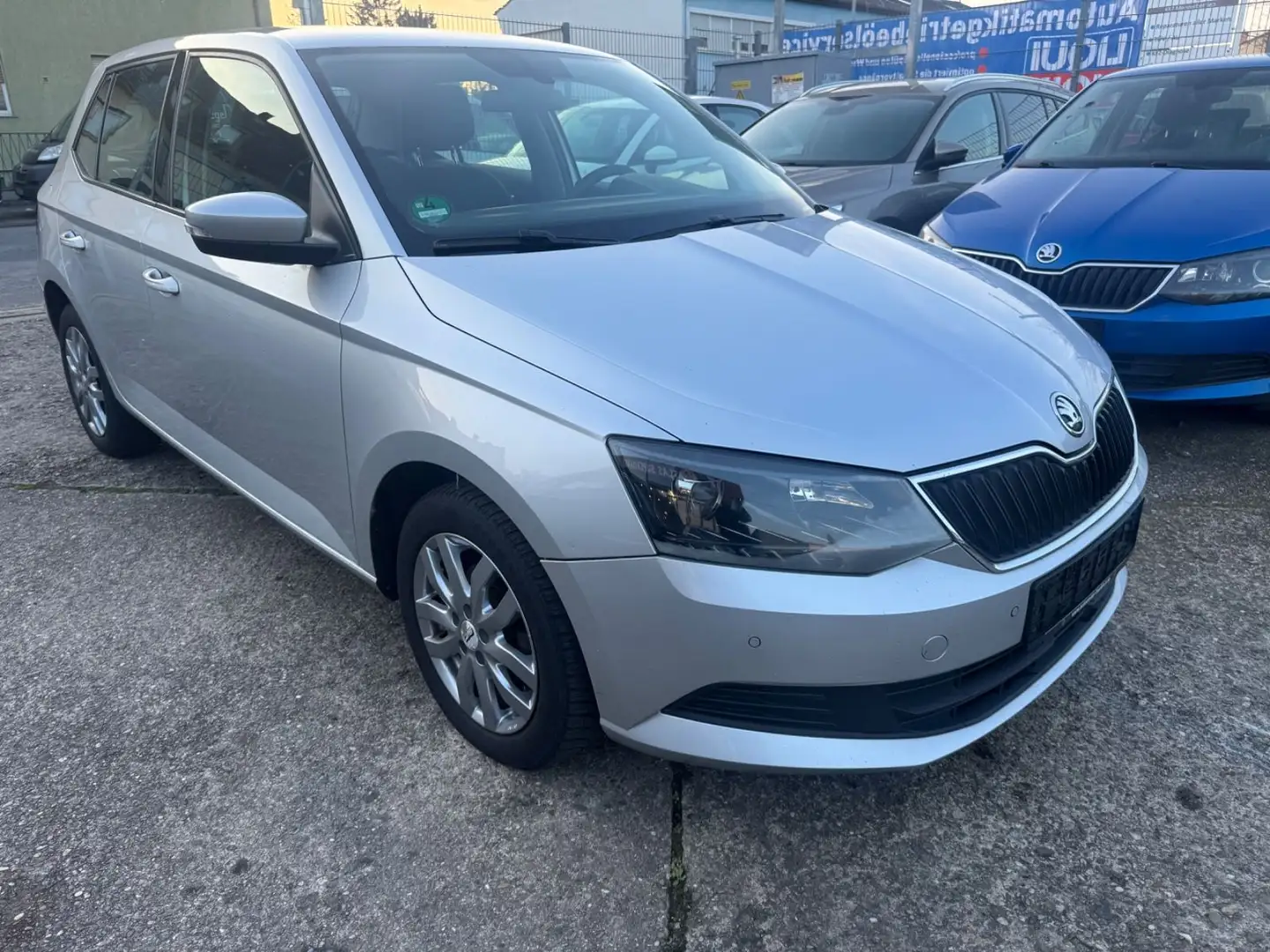 Skoda Fabia 1,4 tdi *Klimaaut.*Tempom.*I HD Silber - 2