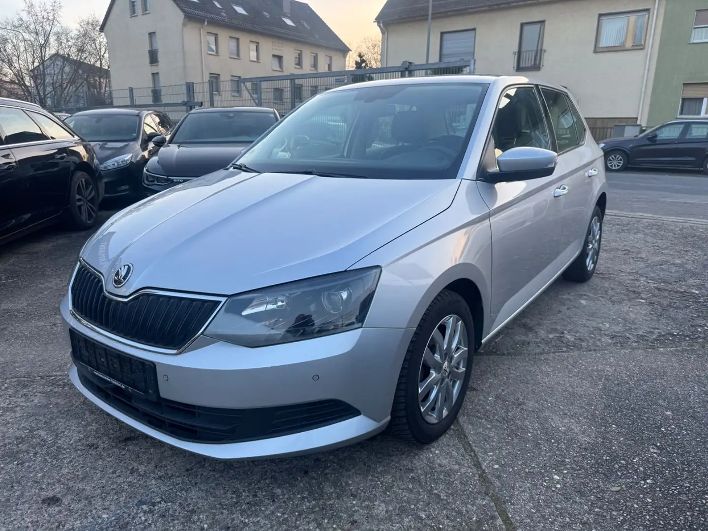 Skoda Fabia 1,4 tdi *Klimaaut.*Tempom.*I HD Silber - 1