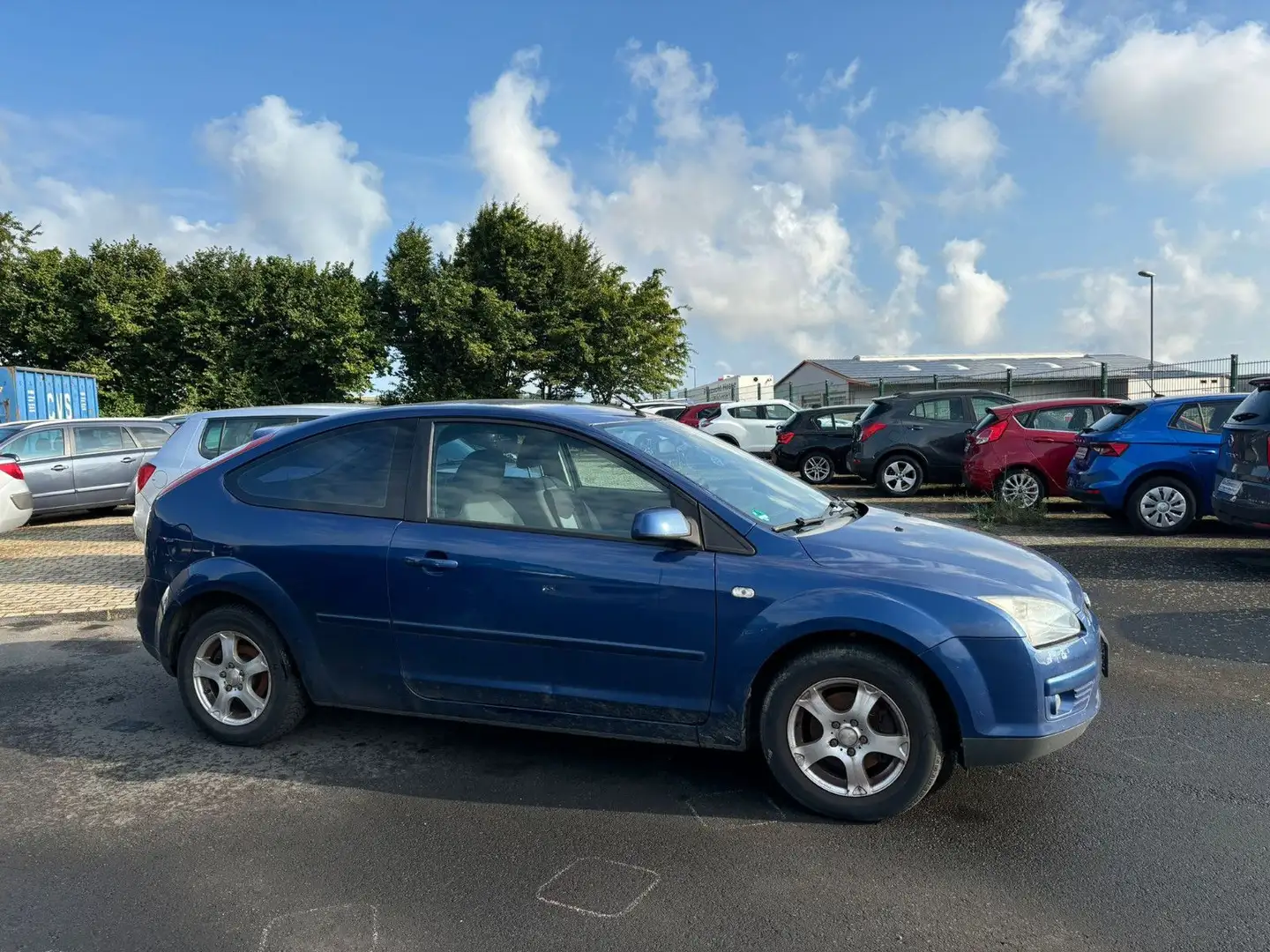 Ford Focus Lim. Style. KEIN TÜV! Blau - 2