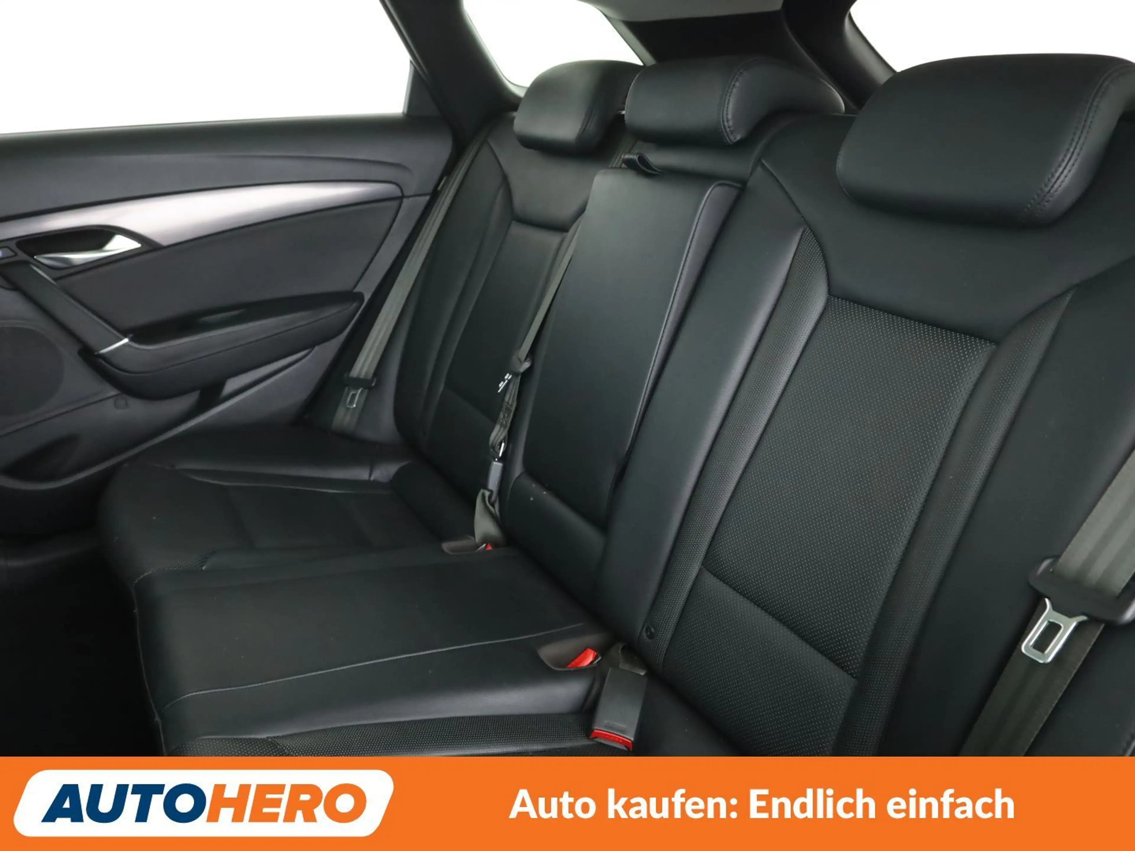 Hyundai i40 1.7 CRDi Premium Blue Aut*NAVI*XENON*TEMPO*CAM*PDC — photo 14