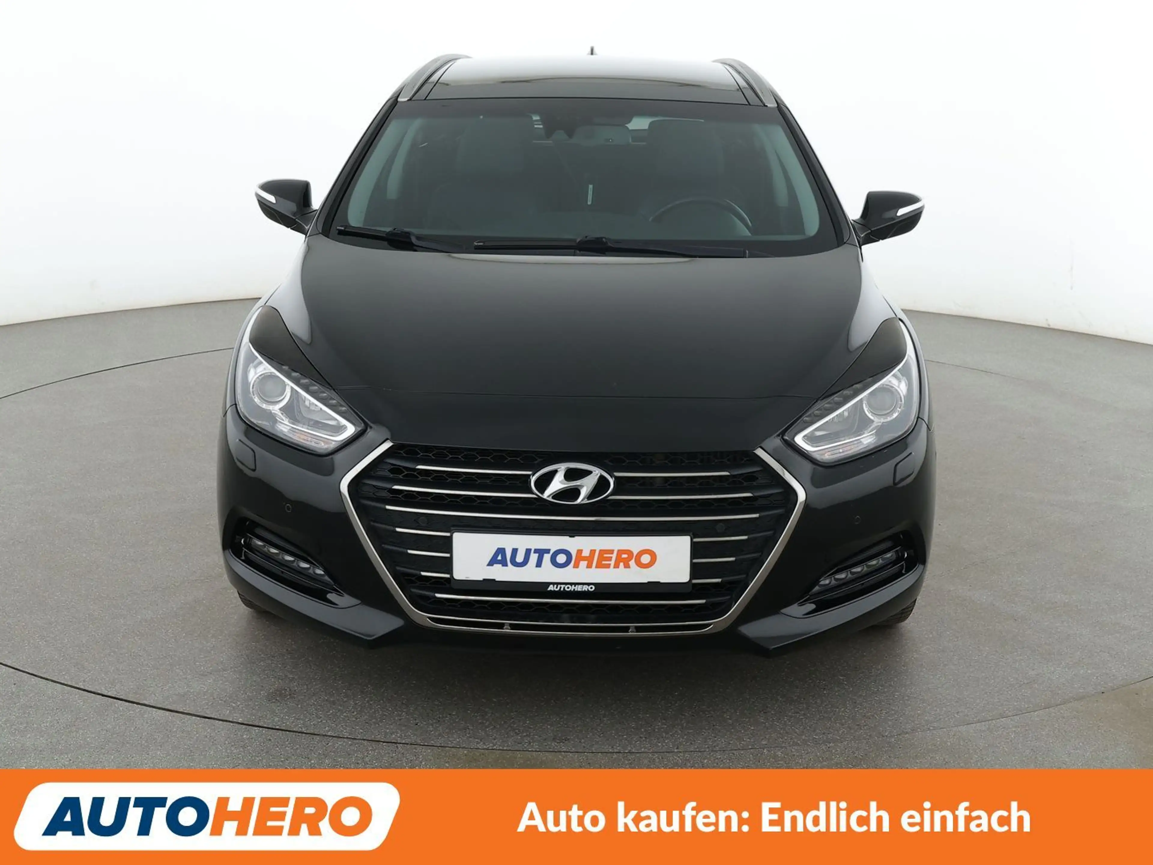 Hyundai i40 1.7 CRDi Premium Blue Aut*NAVI*XENON*TEMPO*CAM*PDC — photo 9