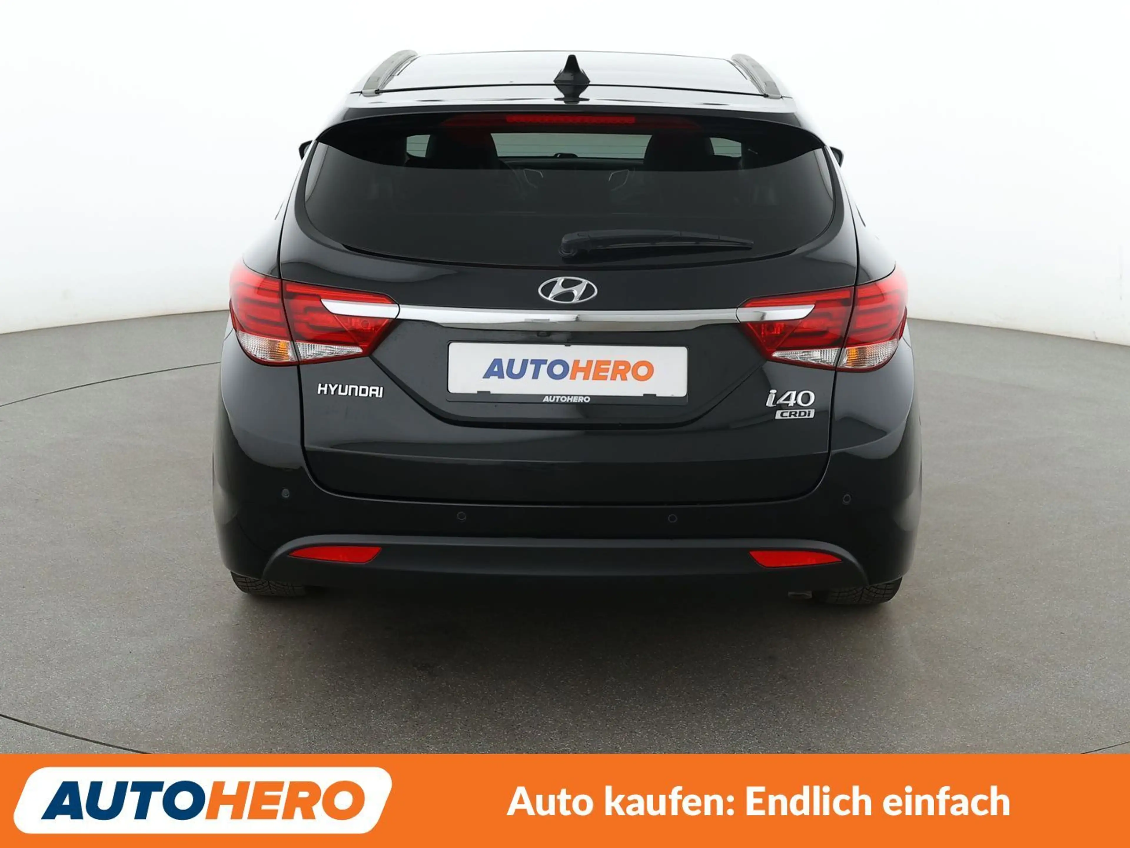 Hyundai i40 1.7 CRDi Premium Blue Aut*NAVI*XENON*TEMPO*CAM*PDC — photo 5