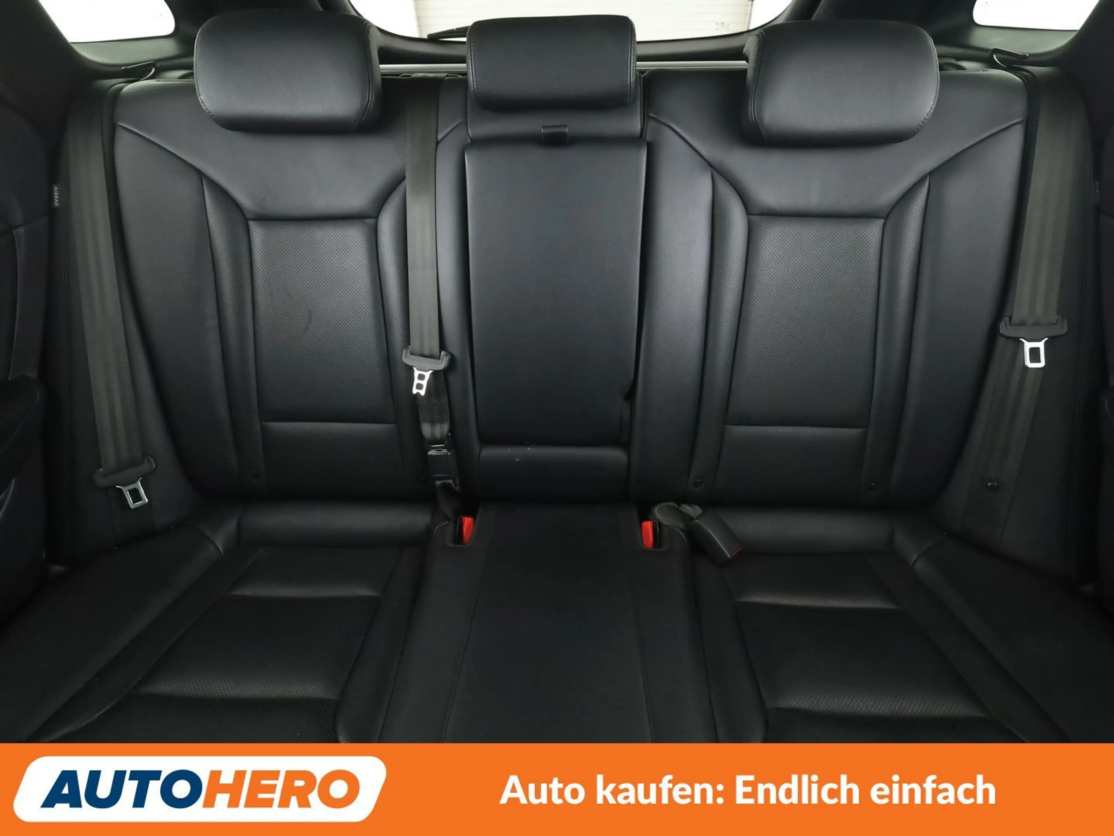 Hyundai i40 1.7 CRDi Premium Blue Aut*NAVI*XENON*TEMPO*CAM*PDC — photo 15