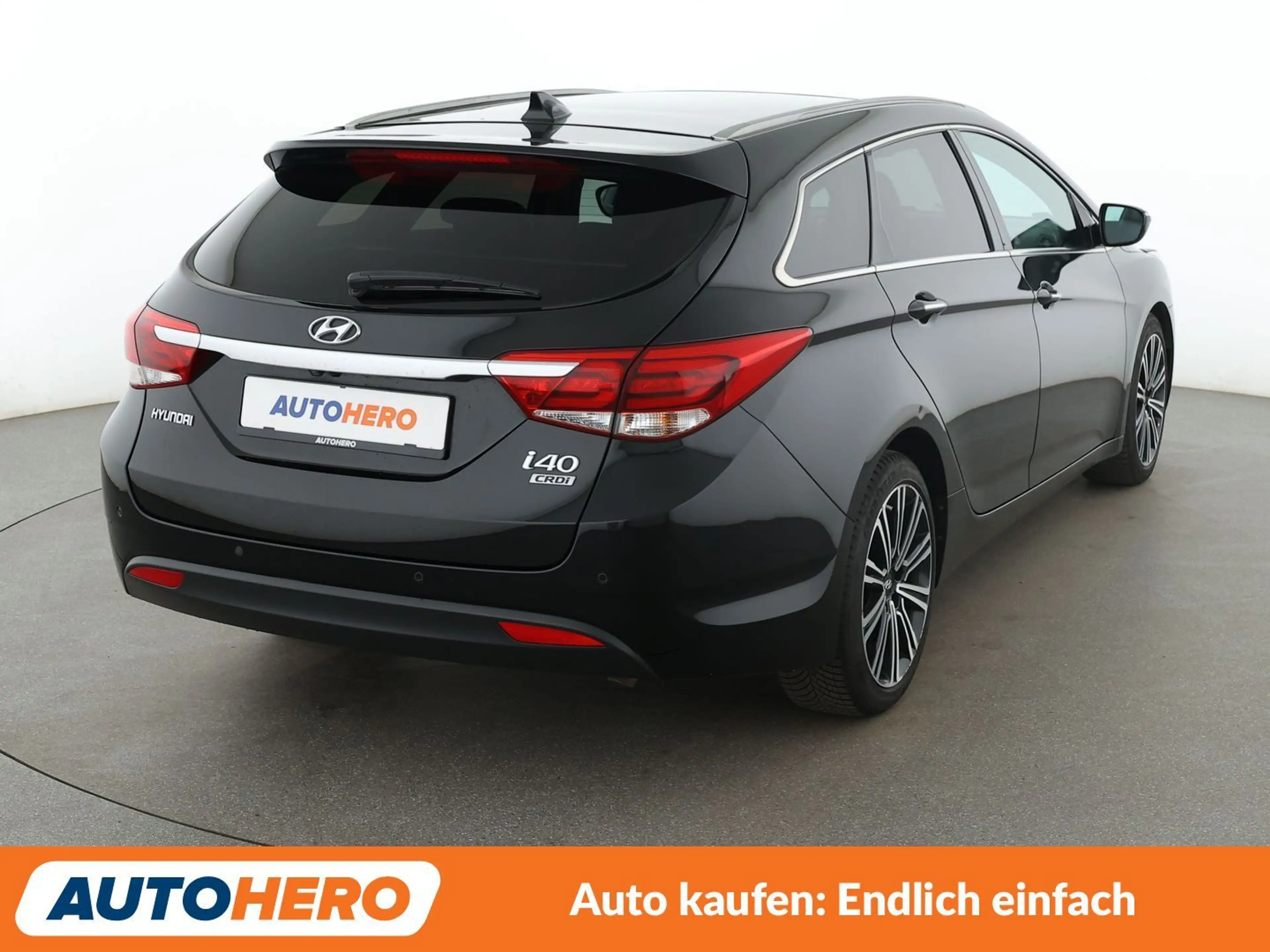 Hyundai i40 1.7 CRDi Premium Blue Aut*NAVI*XENON*TEMPO*CAM*PDC — photo 6