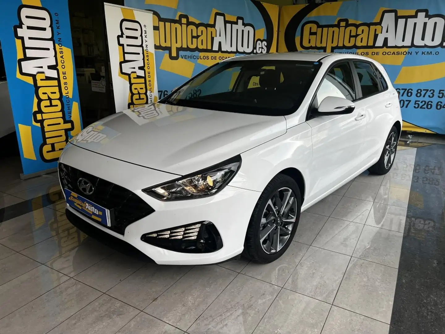 Hyundai i30 1.5 DPI Klass SLX 110 Blanc - 1