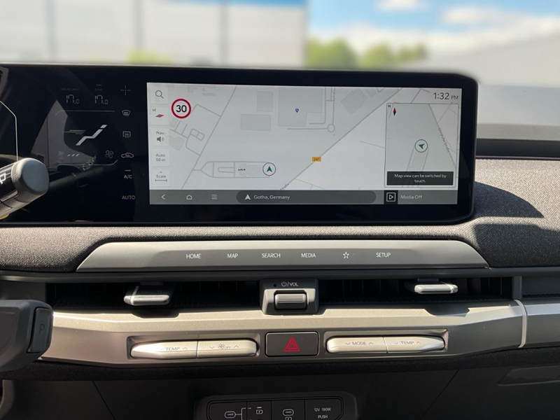 Kia EV3 GTL 81.4 150kW HUD Navi Leder Soundsystem HarmanKa — photo 9