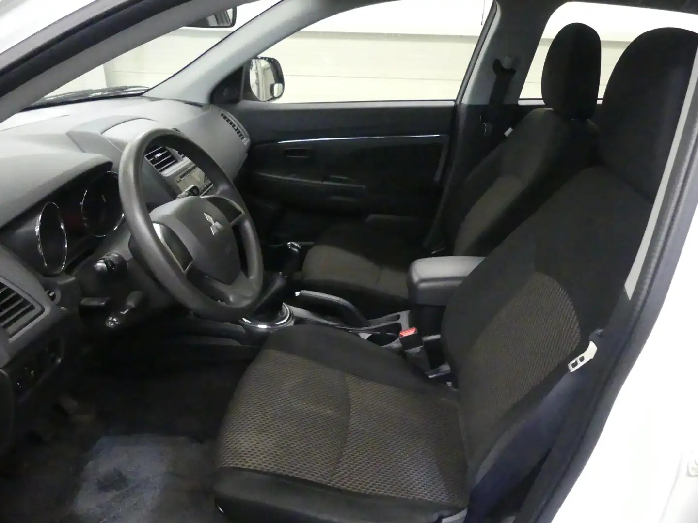 Mitsubishi ASX 1.6 ClearTec Entry - Airco - Cruise Control - Trek Білий - 2