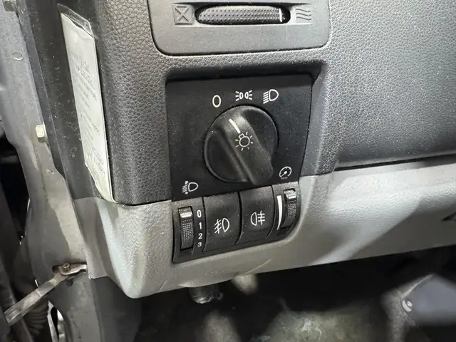 Suzuki Ignis view 20
