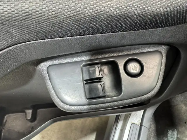 Suzuki Ignis view 21
