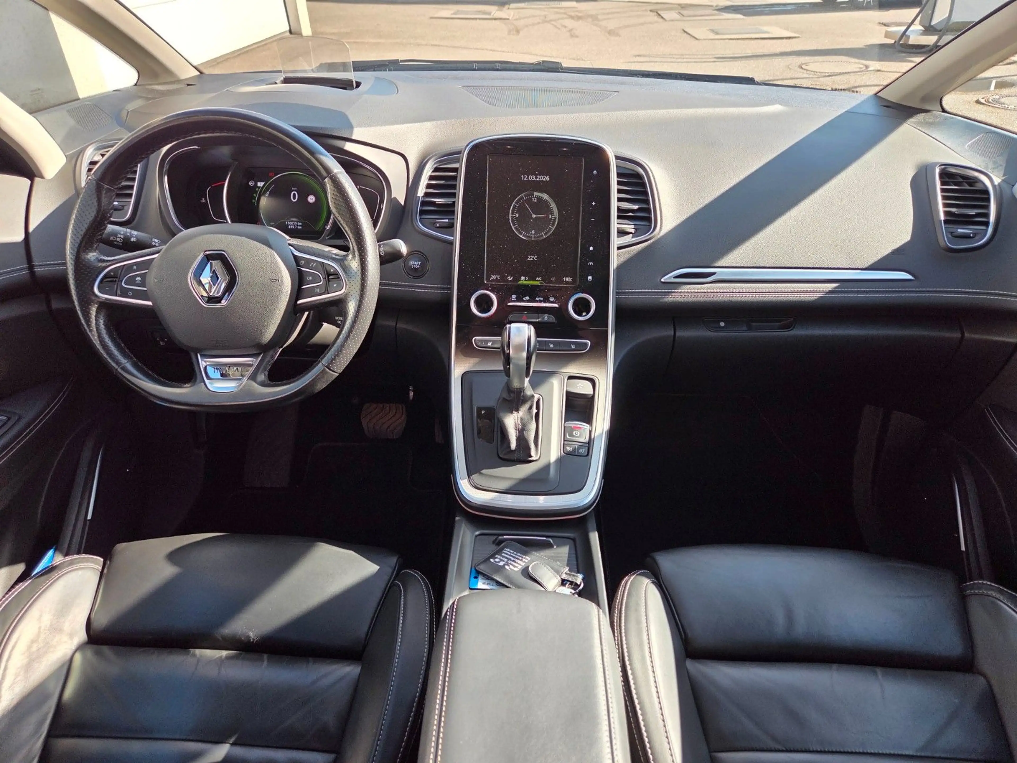 Renault Scenic IV Initiale Paris — photo 13