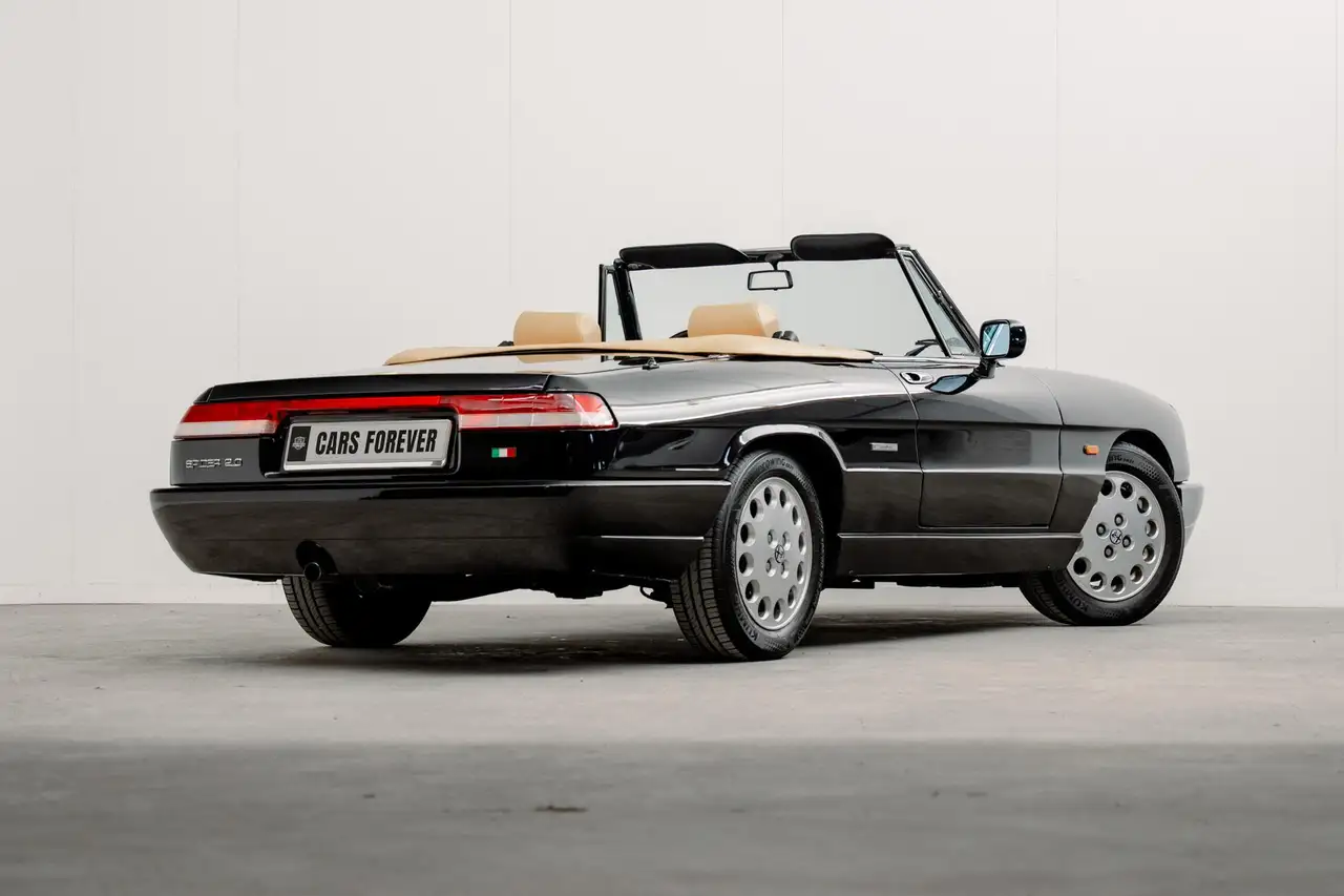 Alfa Romeo Spider 2.0, foto 9