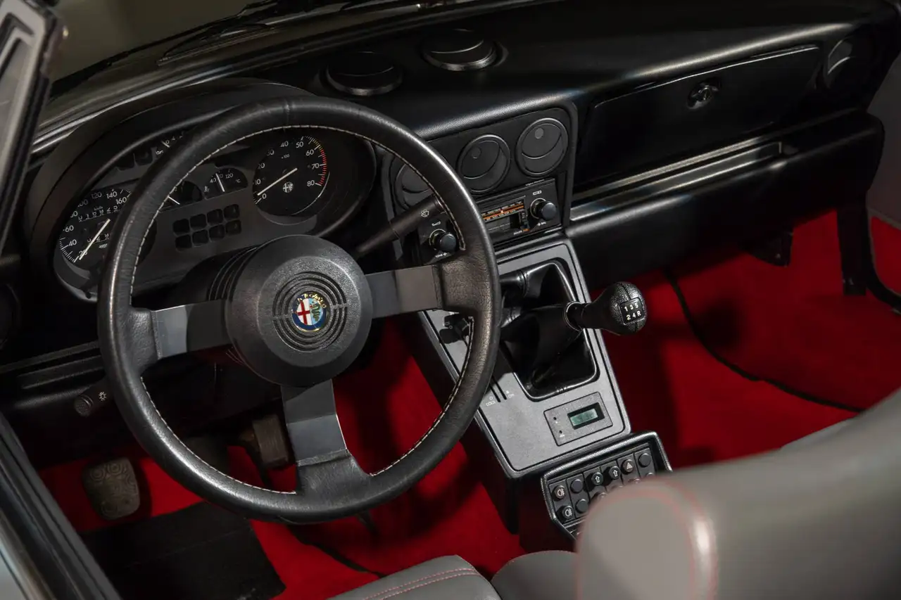 Alfa Romeo Spider 2.0 Quadrifoglio Verde, foto 10