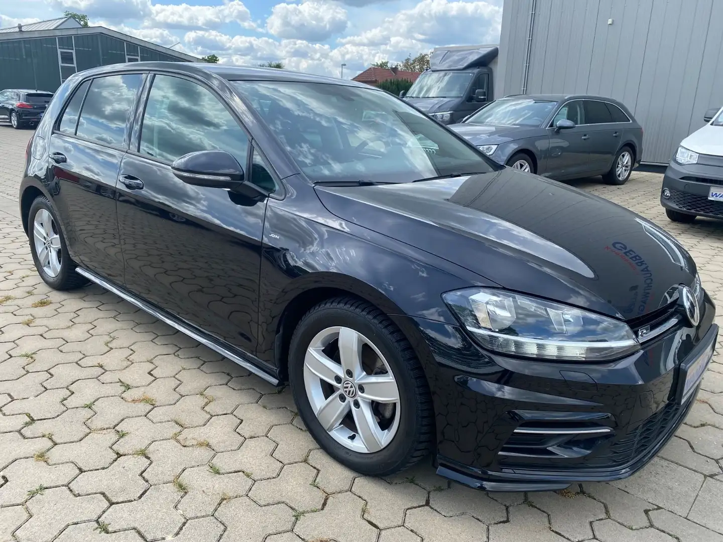 Volkswagen Golf VII Lim. Join R-Line, Navi, Zwart - 2