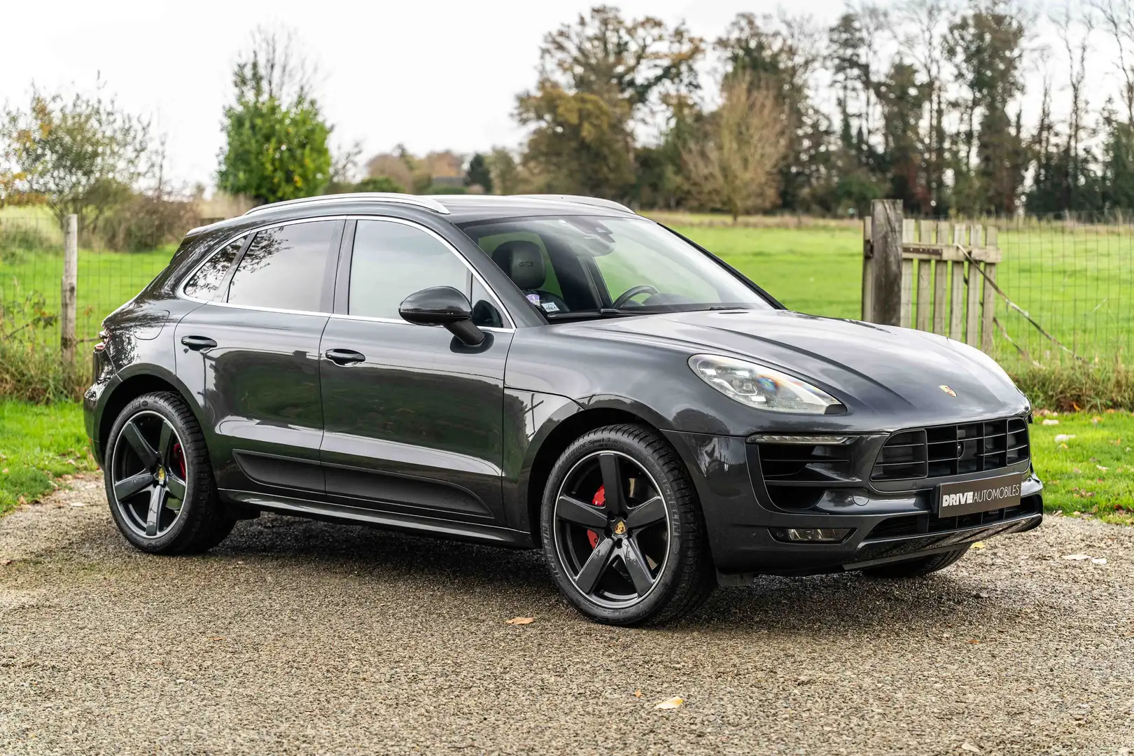 Porsche Macan Macan V6 360 ch GTS PDK - PDLS+ / Chrono / Pano Gris - 1