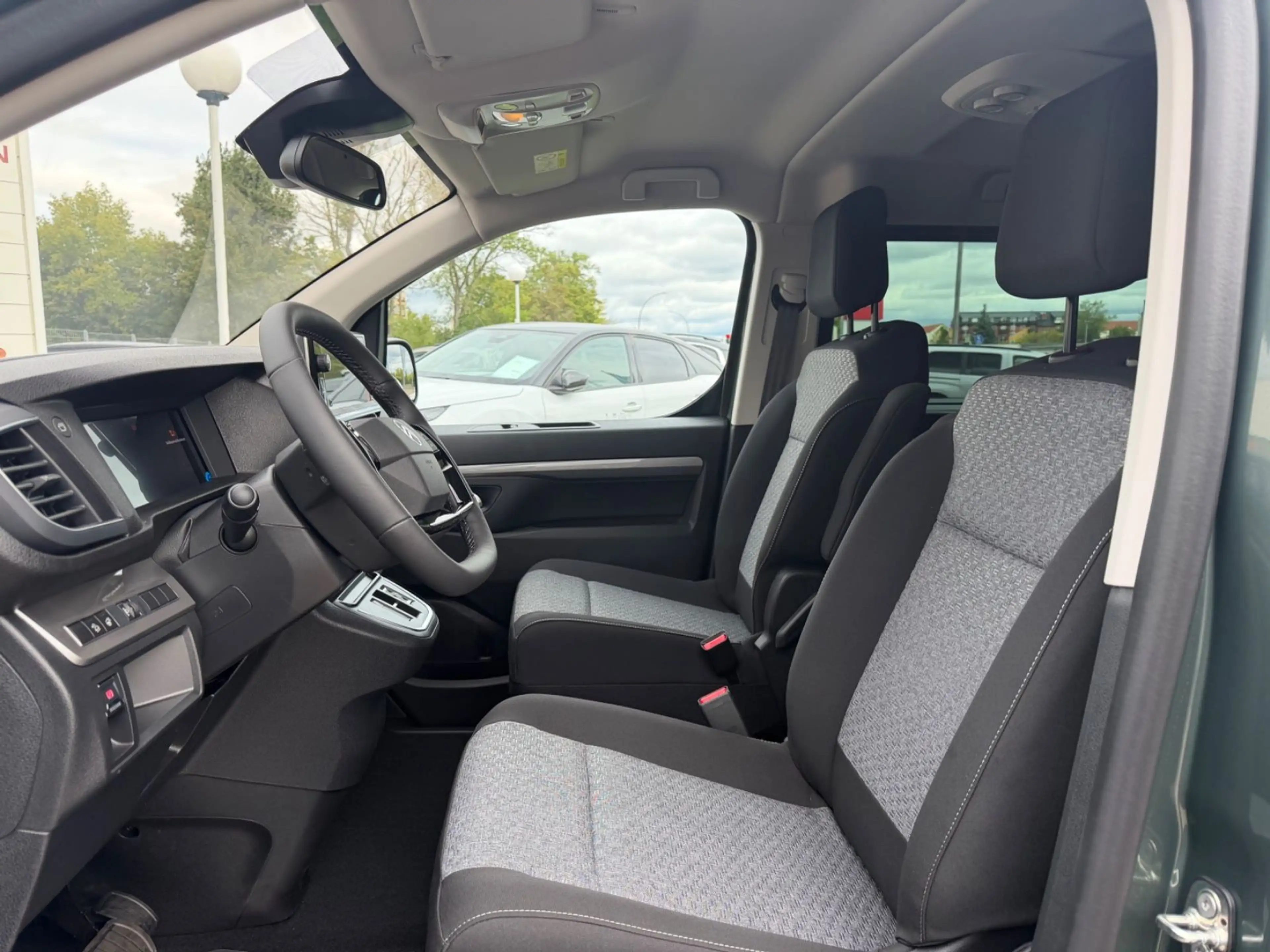 Citroen Spacetourer Plus XL*8-SITZER*NAVI*LED*DAB* — photo 10