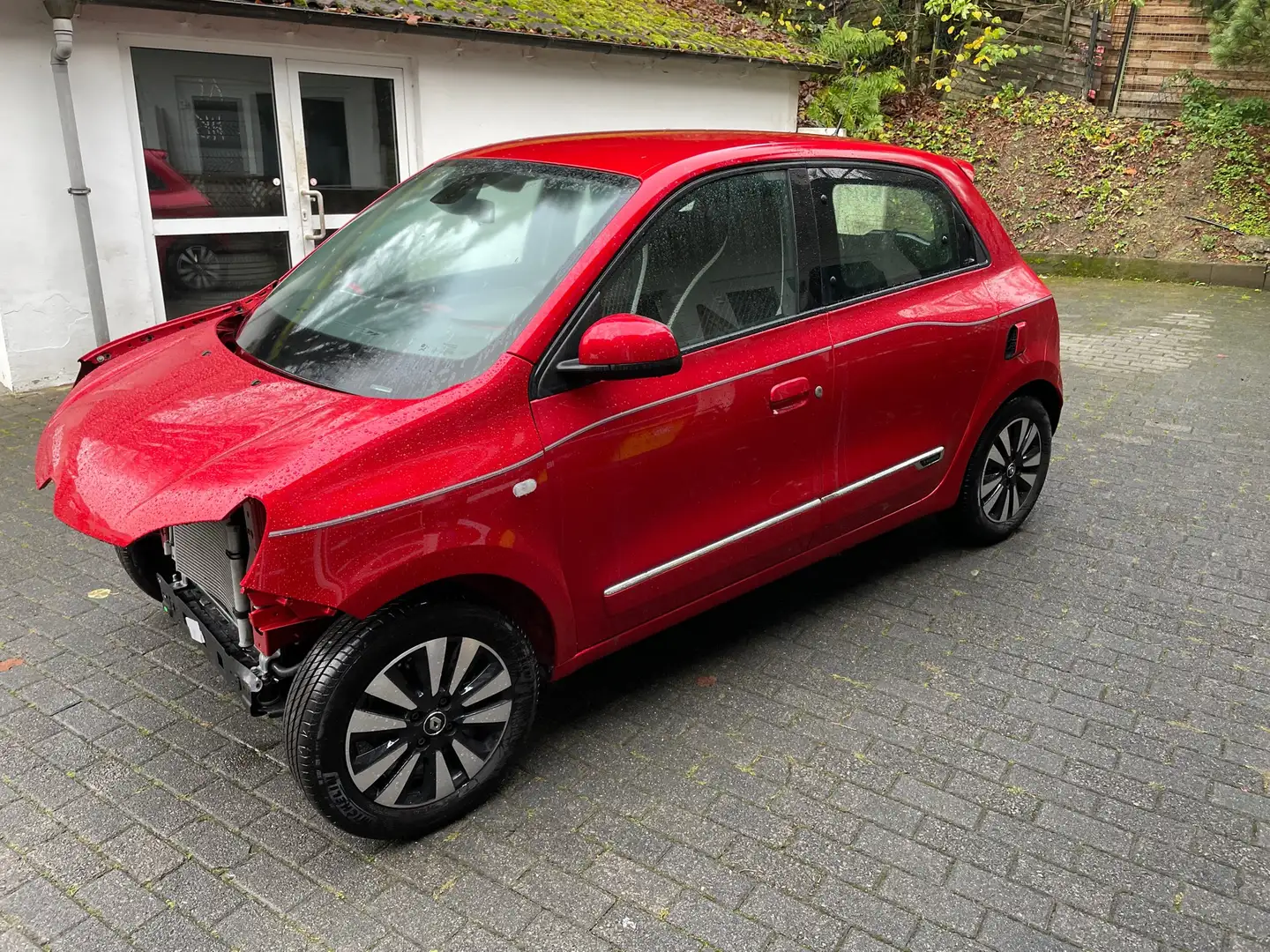Renault Twingo ENERGY SCe 65 Intens mit Schaden Rot - 1