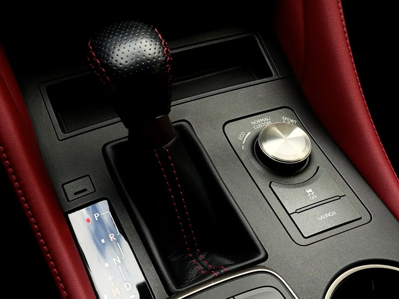 Lexus RC F photo Lexus RC F