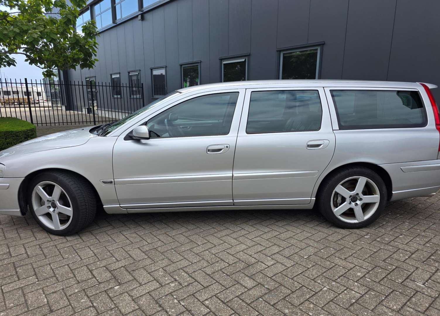Volvo V70 afbeelding 10