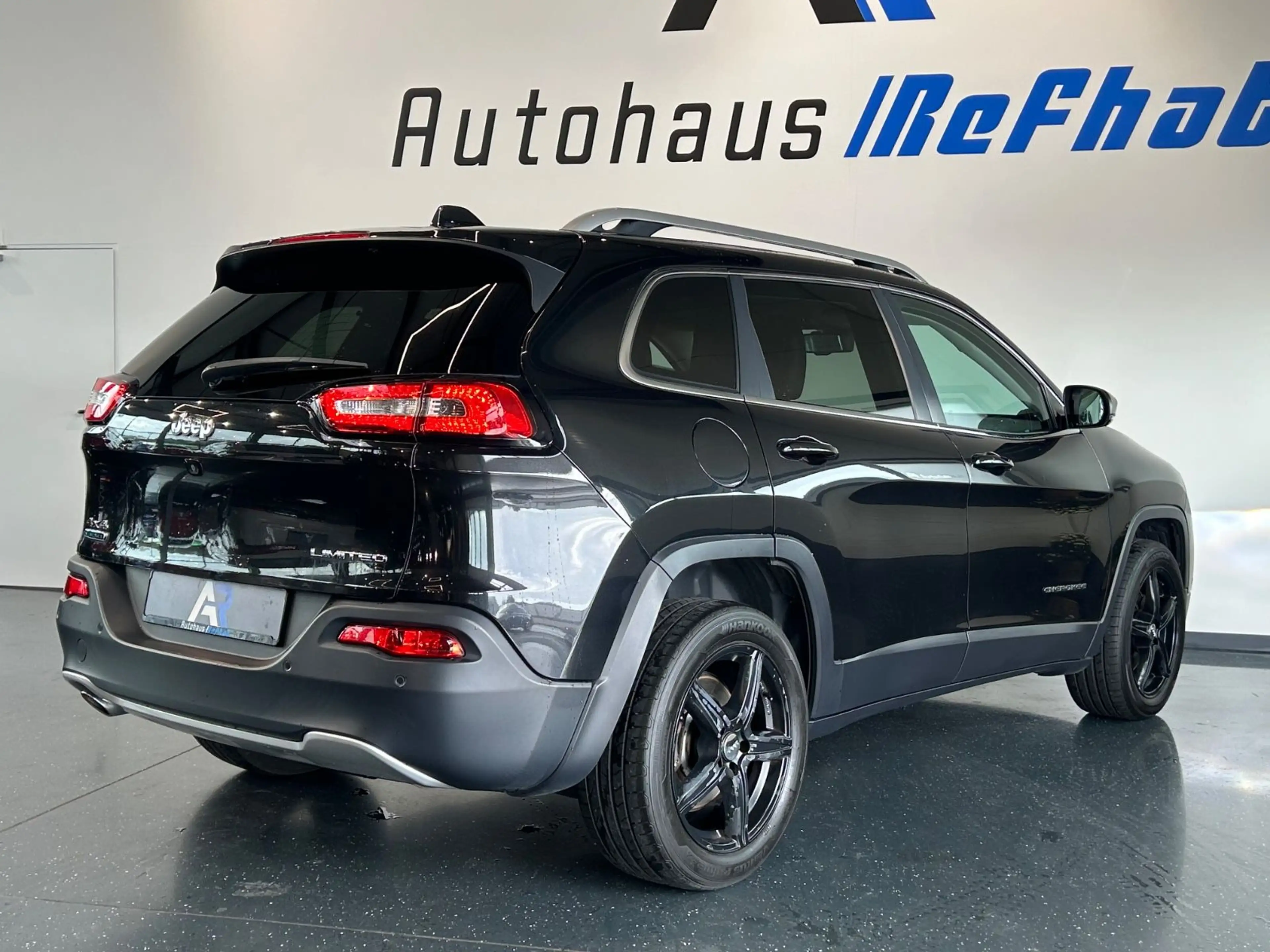 Jeep Cherokee Limited 4WD*LED*LEDER*NAVI*KAMERA* — photo 12