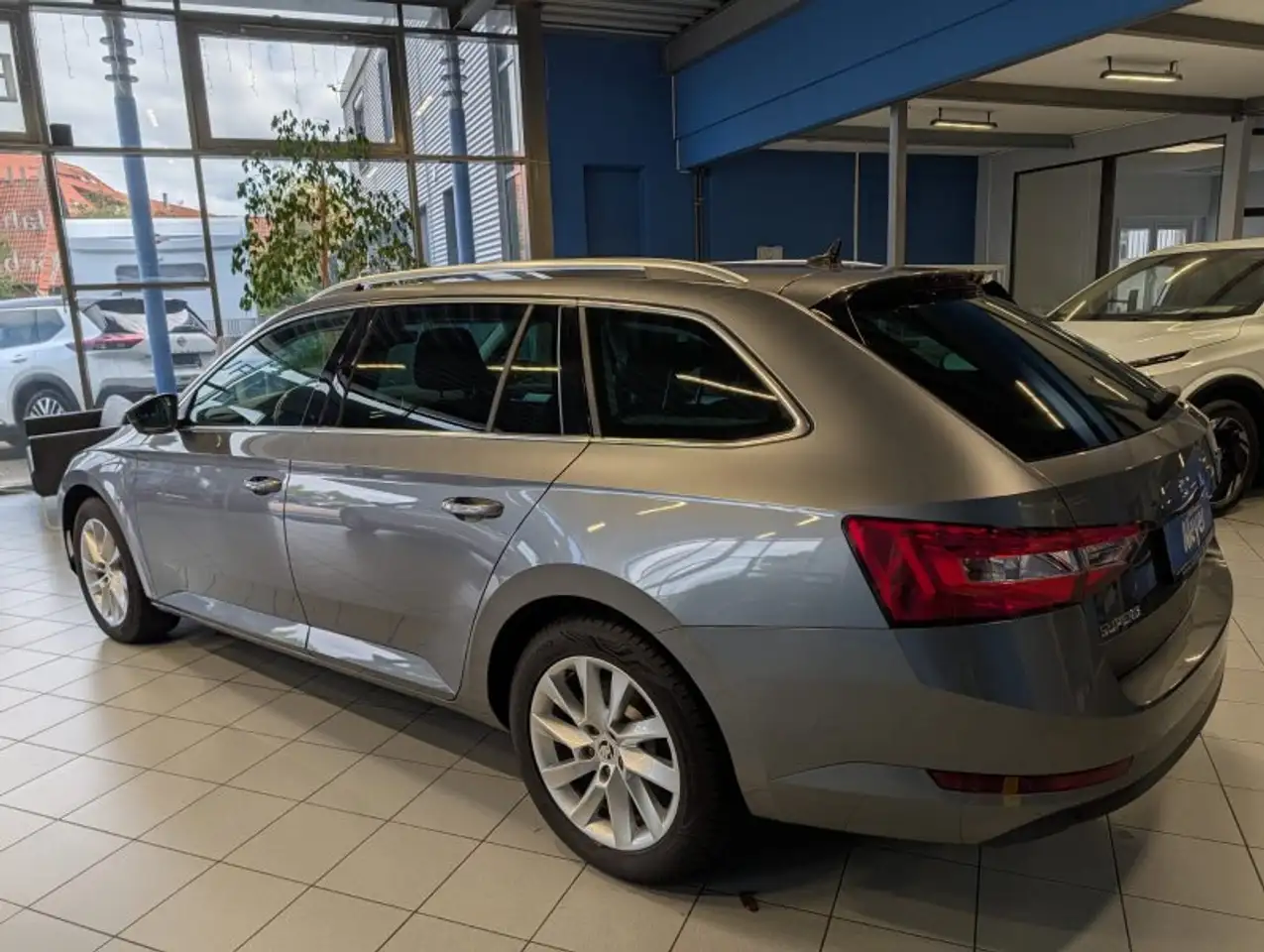 Skoda Superb Combi 1,5TSI DSG Navi/Kamera/el.Klappe/Kessy, миниатюра 4