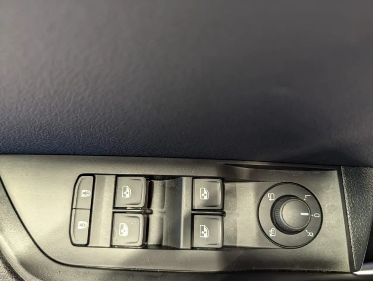 Skoda Superb Combi 1,5TSI DSG Navi/Kamera/el.Klappe/Kessy, миниатюра 16