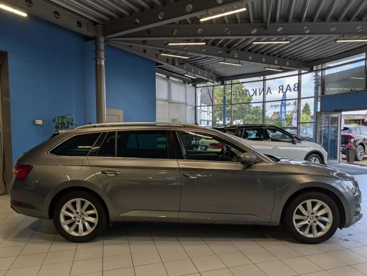 Skoda Superb Combi 1,5TSI DSG Navi/Kamera/el.Klappe/Kessy, миниатюра 6