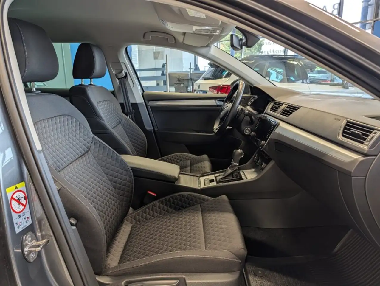 Skoda Superb Combi 1,5TSI DSG Navi/Kamera/el.Klappe/Kessy, миниатюра 23