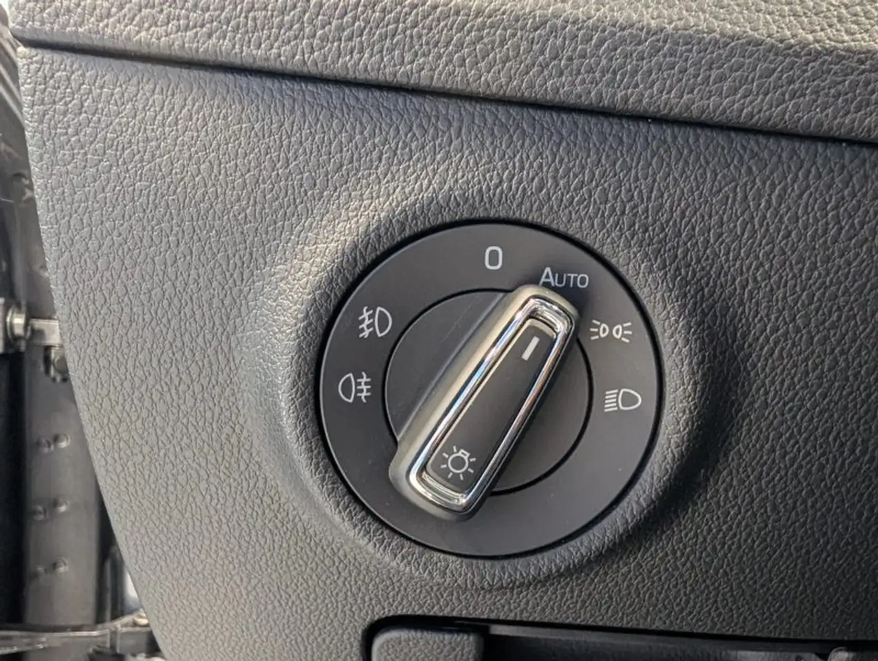 Skoda Superb Combi 1,5TSI DSG Navi/Kamera/el.Klappe/Kessy, миниатюра 15