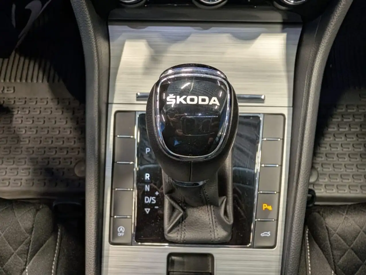 Skoda Superb Combi 1,5TSI DSG Navi/Kamera/el.Klappe/Kessy, миниатюра 18